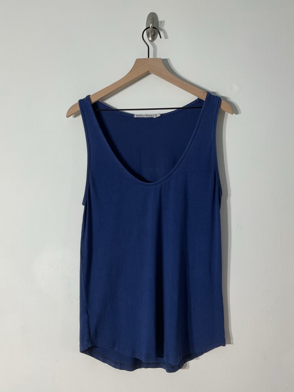 Novella Royale Bianca Tank Top in Navy